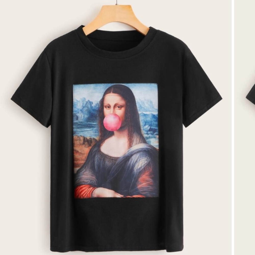 Cropped Mona Lisa bubble gum shirt NWOT